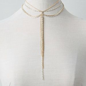 American Eagle Outfitters Jewelry - NWT American Eagle Gold and White Chain Necklace American Eagle Outfitters Jewelry - NWT American Eagle Gold and White Chain Necklace